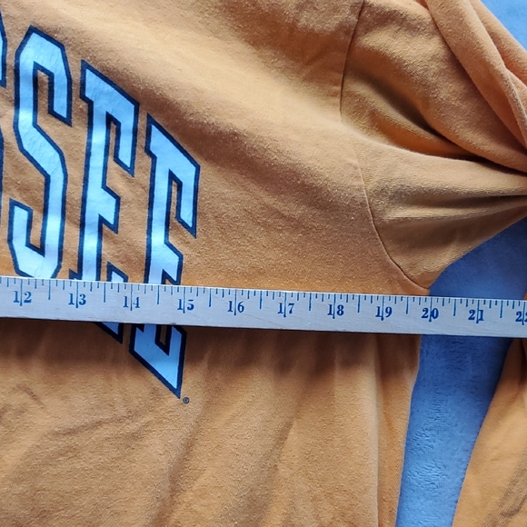 PRIVATE STOCK | MEDIUM UNISEX TENNESSEE COLLEGE SHIRT | GOLD YELLOW - Picture 6 of 12